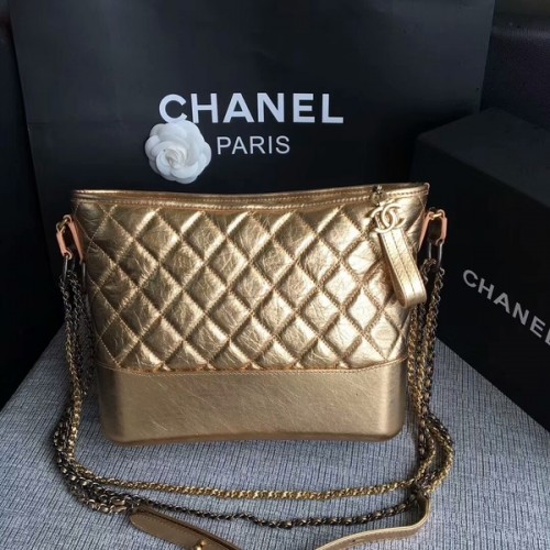 Chanel Gabrielle Válltáska Eredeti Borjúbőr A93842 Arany
