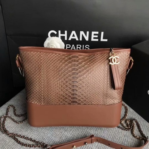 Chanel Gabrielle válltáska eredeti Python bőr A93842 barna