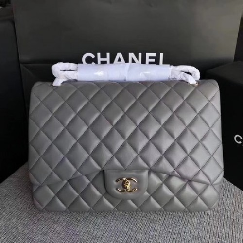 Chanel Maxi Steppelt Klasszikus Zsebtáska Szürke Báránybőr A58601 Arany