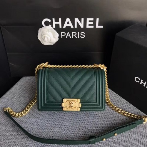 Chanel Le Boy Flap Válltáska Eredeti Kaviár Bőr P67085 Feketészöld Arany Csattal