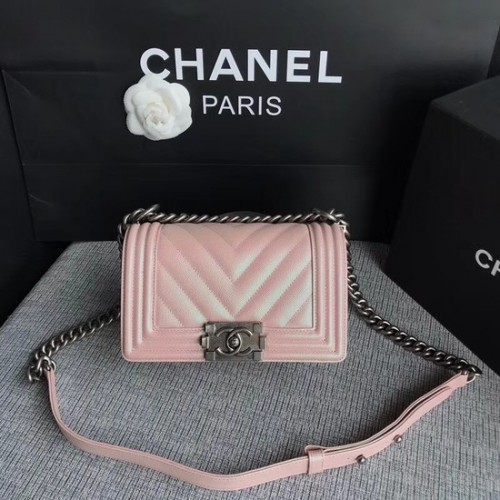 Chanel Le Boy Flap Válltáska Eredeti Kaviár Bőr P67085 Rózsaszín Ezüst Csattal