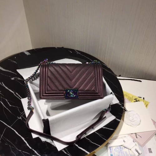 Chanel Le Boy Flap Válltáska Eredeti Bőr Lila A67086 Arany