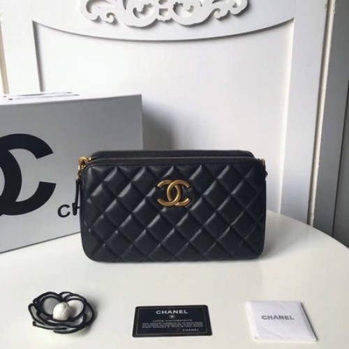 Chanel válltáska eredeti báránybőrből A66269 fekete