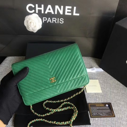 Chanel WOC Flap Válltáska Zöld Borjúbőr A33814 Arany
