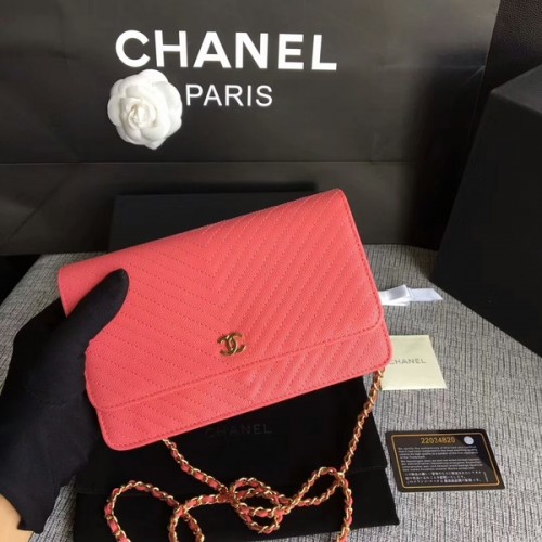 Chanel WOC Flap Válltáska Barackszínű Borjúbőr A33814 Arany