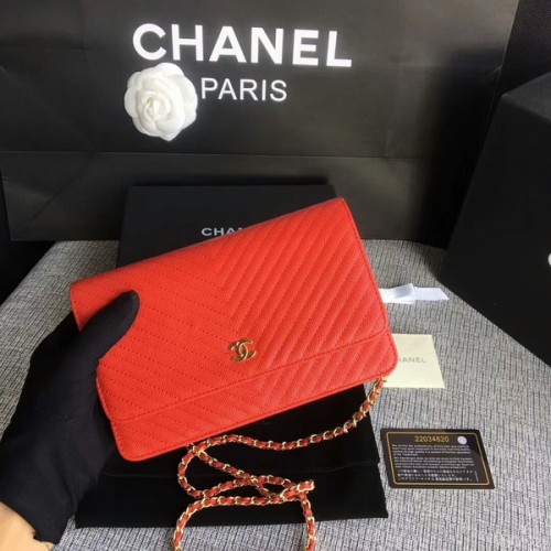 Chanel WOC Flap Válltáska Piros Borjúbőr A33814 Arany