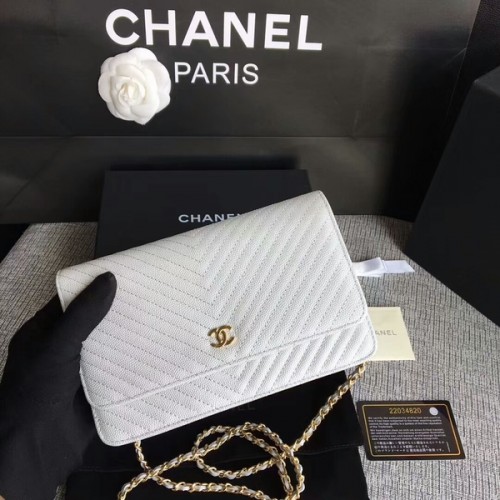 Chanel WOC Flap Válltáska Fehér Borjúbőr A33814 Arany