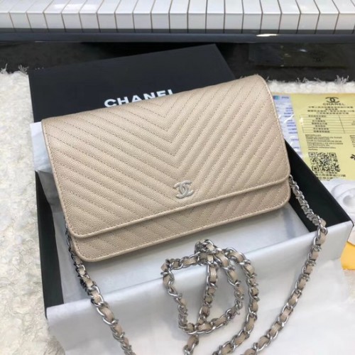Chanel WOC eredeti kaviár bőr fedeles keresztpántos táska E33814 arany ezüst lánccal