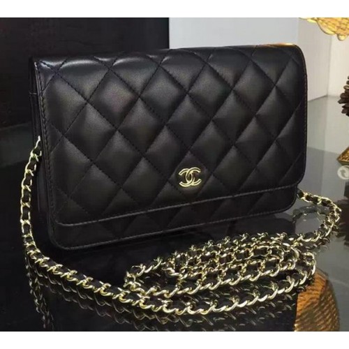 Chanel WOC mini fedeles táska fekete báránybőrből A5373 arany
