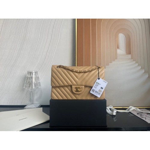 Chanel klasszikus kézitáska báránybőr ezüst fém V01112 barna