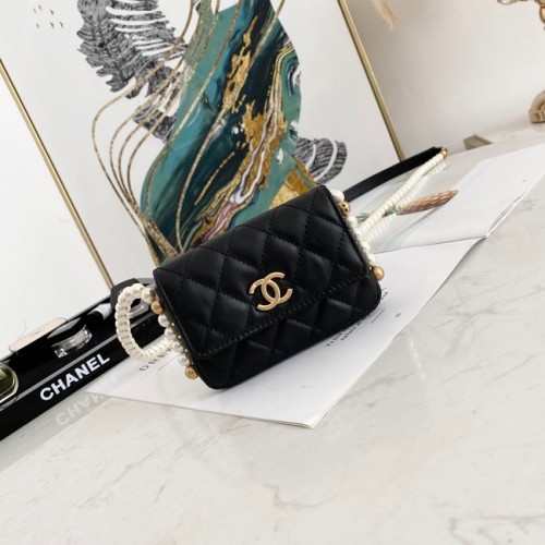 Chanel fedeles pénztárca lánccal 81085 fekete