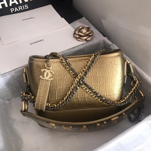 Chanel gabrielle kis hobo táska A91810 bronz