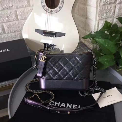 Chanel gabrielle kis hobo táska B91810 világos fekete