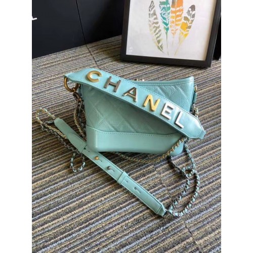 Chanel gabrielle kis hobo táska S0865 égkék