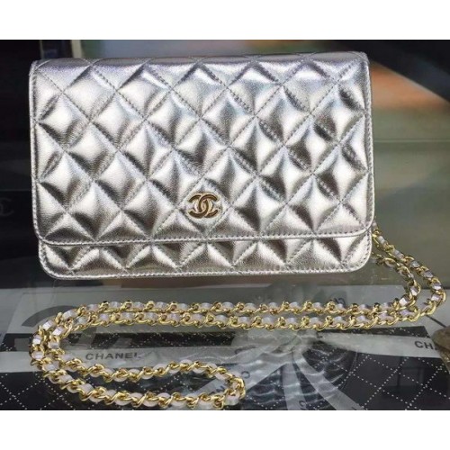 Chanel mini fedeles táska ezüst színű, Cannage mintás A8373 arany színben