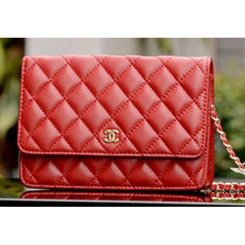 Chanel mini piros báránybőr kézitáska A33814 arany
