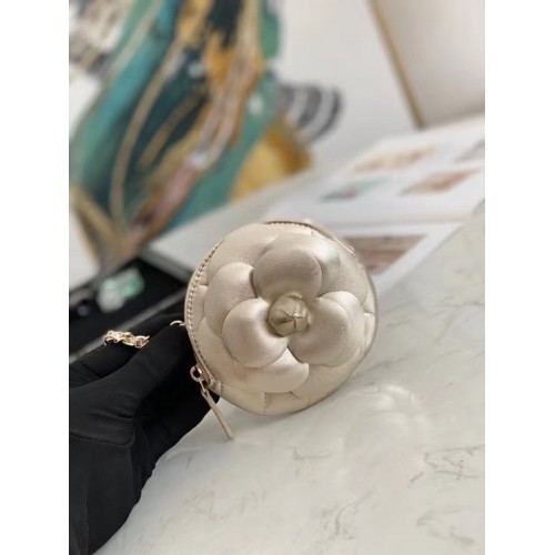 Chanel mini válltáska eredeti bőr 82121 világos arany