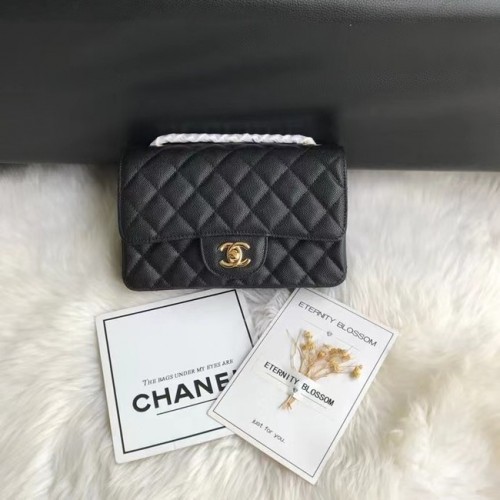 Chanel mini fedeles kézitáska szemcsézett borjúbőrből és aranyszínű fémből A1116 fekete