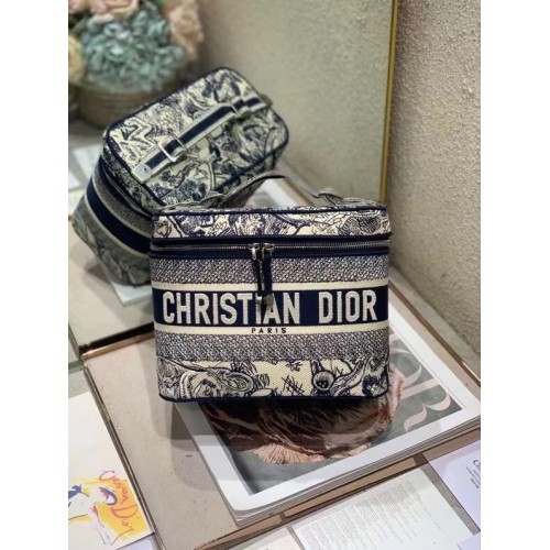 DIOR DIORTRAVEL FÉNYTÁSKA Kék Dior Ferde Hímzés S5480VR