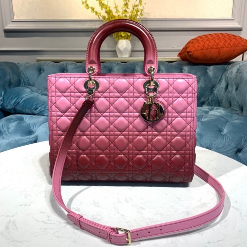 DIOR LADY BAG Rózsaszín Átmenetes Cannage Báránybőr M0567 Rózsaszín