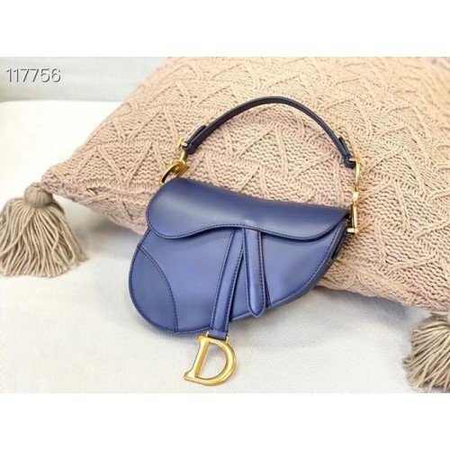 DIOR KIS NYEREGTÁSKA BORJÚBŐR M0445CW KÉK