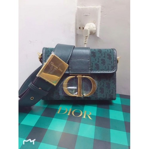 Dior 30 MONTAIGNE DIOR FERDE TÁSKA C1693 Zöld