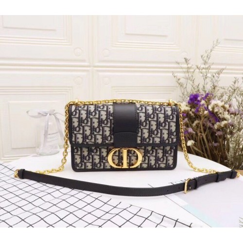 Dior 30 MONTAIGNE DIOR FERDE TÁSKA M9204 kék