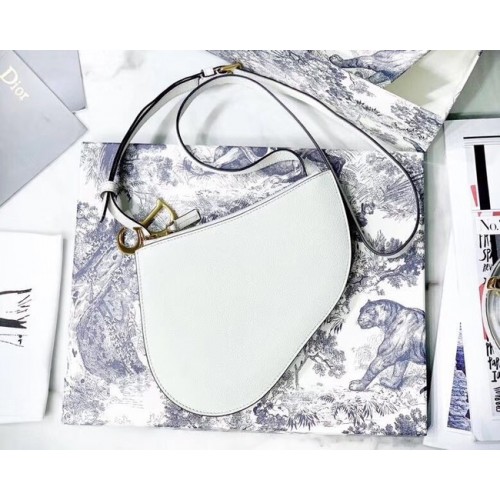 Dior NYEREG BORJÚBŐR TENGELYKARÓ S5642 fehér