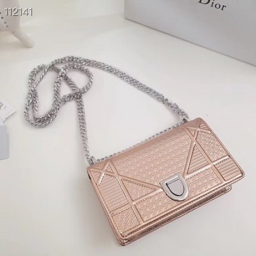 Dior DIORAMA bőr láncos táska S0328 világos arany