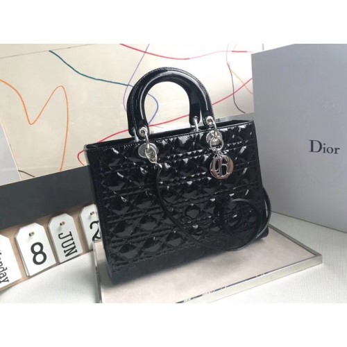 Dior NAGY NŐI DIOR BÁRÁNYBŐR TÁSKA CBL44560 fekete
