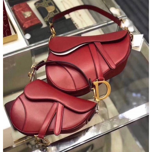 Dior NYEREGTÁSKA PIROS BORJÚBŐR M0446 piros
