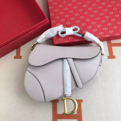 Dior NYEREG-TAS VAN KALFSLEER M0446C világoslila