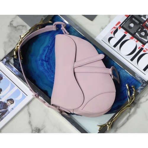 Dior SADDLE-TAS VAN KALFSLEER M0446C rózsaszín