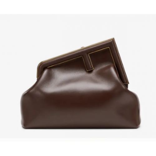 FENDI FIRST KÖZEPES MÉRETŰ bőr táska 8BP127AB Sötétbarna