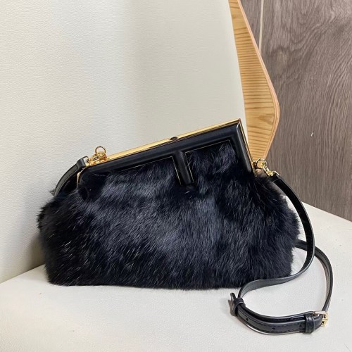 FENDI FIRST SMALL nercbőr táska 8BP129A fekete