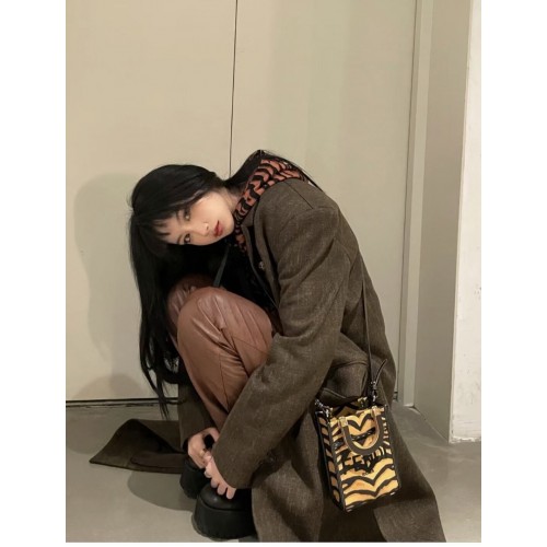 FENDI MINI SUNSHINE SHOPPER bőr minitáska 8BM128 barna