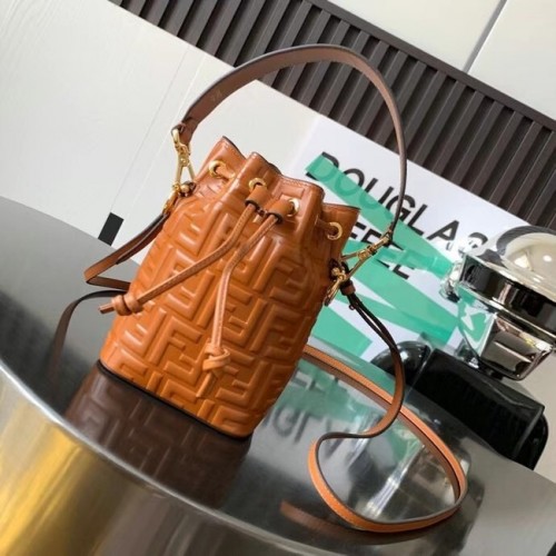 Fendi Mon Tresor bőr minitáska 8BS010 barna