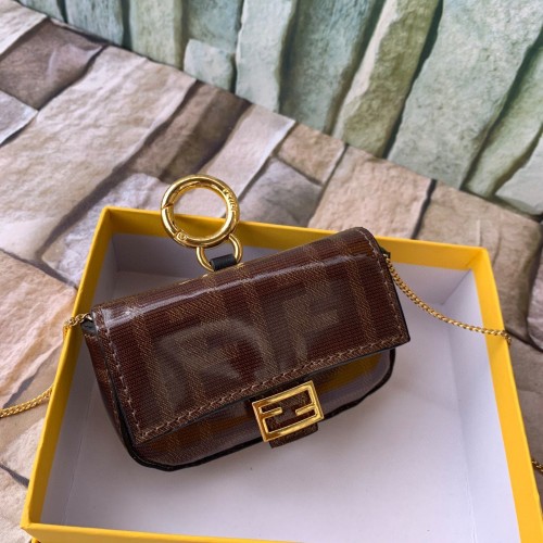 FENDI NANO BAGUETTE CHARM Nappa Eredeti Bőr Táska 7AR844 Barna