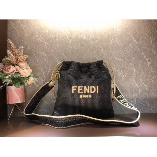 FENDI PACK SMALL POUCH Fonott szalmatáska F1529 fekete