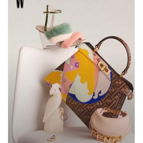 FENDI PEEKABOO ISEEU Eredeti Bőr Közepes Táska 0196 Női Minta