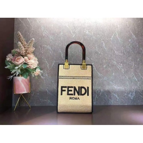 FENDI SUNSHINE SHOPPER Fonott szalmaszálas közepes táska F1620 barackszínű