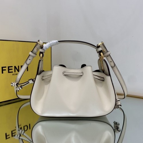 FENDI TOUCH Bőr Táska 8BS059 Fehér