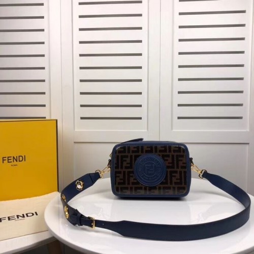 Fendi MINI FÉNYKÉPEZŐGÉPTOK Többszínű vászontáska 8BF097 kék