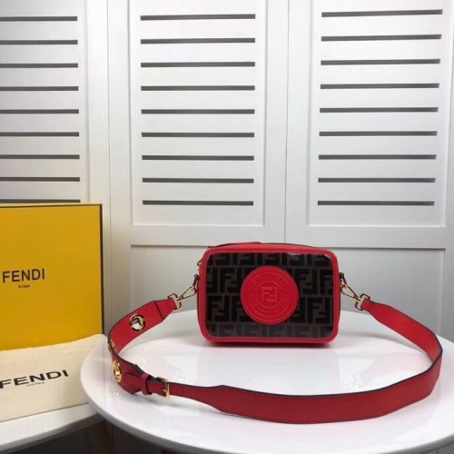 Fendi MINI FÉNYKÉPEZŐGÉPTOK Többszínű vászontáska 8BF097 piros