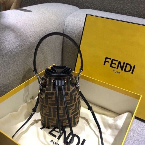 Fendi MON TRESOR minitáska 8BS010 fekete