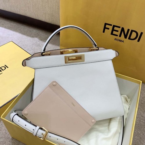 Fendi PEEKABOO ISEEU KELET-NYUGAT FEHÉR bőrtáska 8BN323