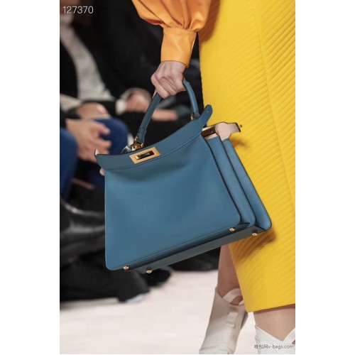 Fendi PEEKABOO ISEEU KÖZEPES bőr táska 70193 kék