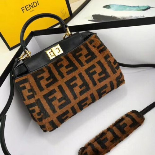 Fendi NORMÁL PEEKBOOK Lószőr F3302 Fekete