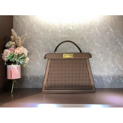 Fendi Peekaboo ISeeU perforált bőr táska F1658 Kávé