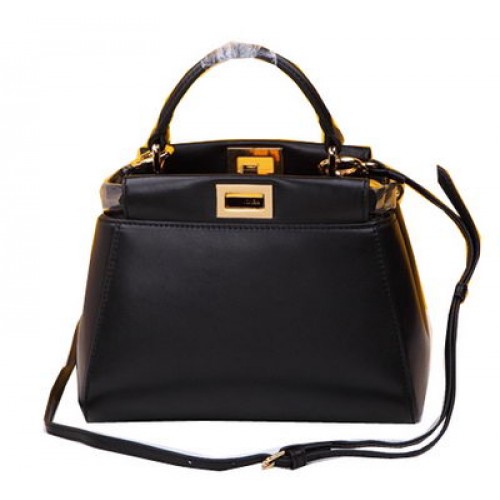Fendi mini Peekaboo táska báránybőrből FD520885 fekete